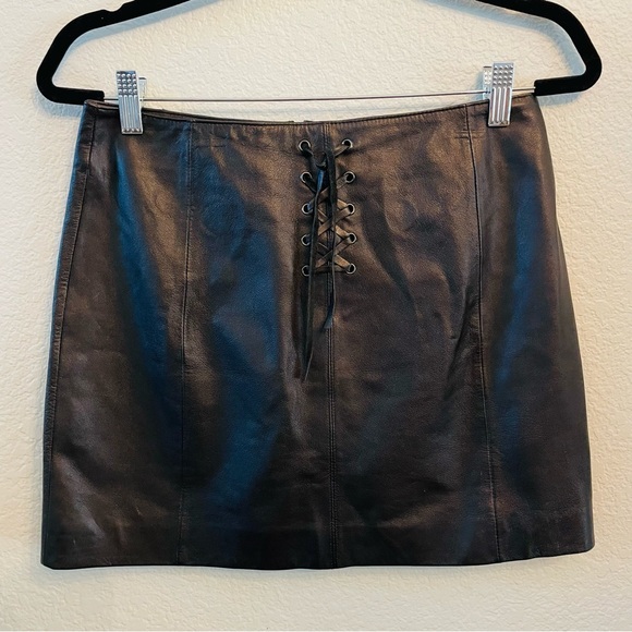 Wilsons Leather Dresses & Skirts - Wilsons Leather Maxima Black Lace Up Leather Mini Skirt | Size 6
